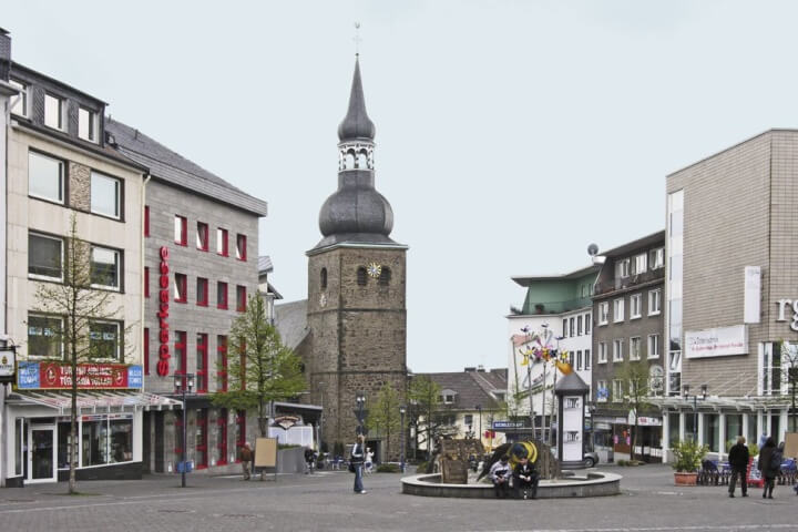 Evangelische Stadtkirche Remscheid, Foto: Hans Peter Schaefer, CC BY-SA 3.0, Wikipedia