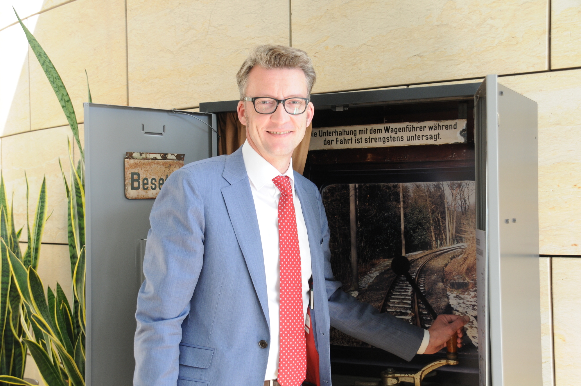 „Mit Feuer und Wasser“ – Ausstellung zur Geschichte der Industriekultur des Bergischen Landes im Landtag