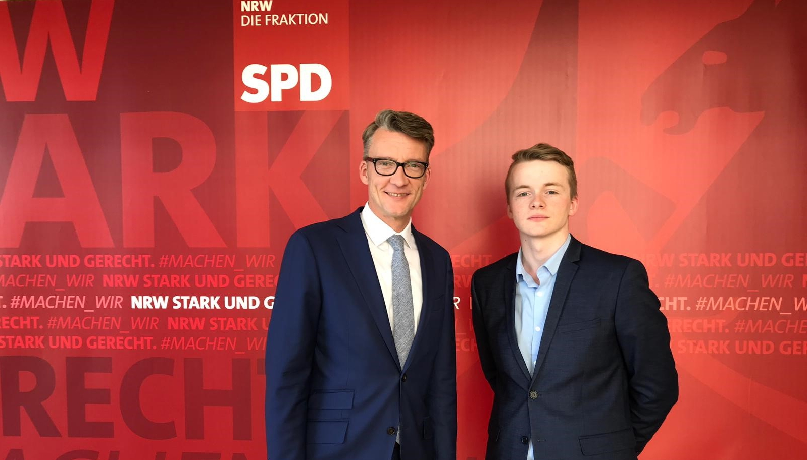 Simon Neumeyer bei Sven Wolf im Landtag